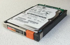 Festplatte HDD 900 GB 2.5 10K SAS 6G 005049809 EMC VNX V3-2S10-900 118032934-02 - Bild 1 von 4