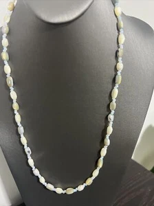 Beautiful Vintage Mother of Pearl Necklace 25” - Picture 1 of 4