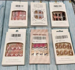 ¡Juego de 6! Presionar Uñas, Resauble Uñas, Natural Delicado y Cómodo - Imagen 1 de 7