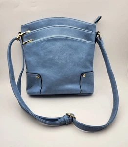Borsa a tracolla Alyssa blu polvere morbida ecopelle tripla zip tasca usata in ottime condizioni - Foto 1 di 18