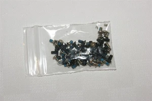 Medion Akoya P6512 Schraubensatz Screws Set #2725 - Bild 1 von 1