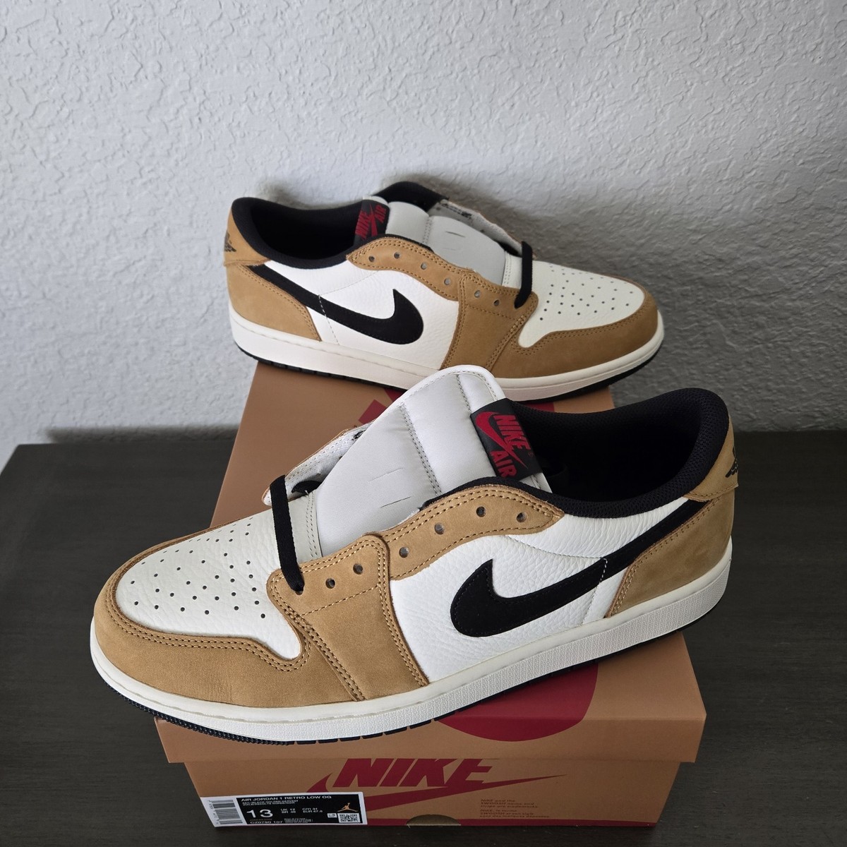 Jordan 1 Retro OG Low Rookie of the Year for Sale Jordan 1 Retro OG Low Rookie of the Year for Sale