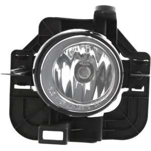 New Left Front Fog Light Fits Nissan By NI2592132 26916ZX00A 261559B91D-PFM - Picture 1 of 4