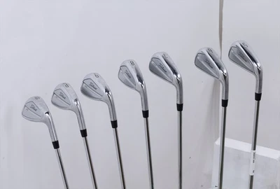 Titleist T200 3G Iron Set 5-Pw, Gw Regular Flex Amt Black S300 12993216 Good - Image 1 of 4