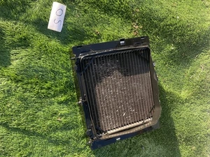 BMW 5er M5 09-17 4.4 Benzin OSF OFF SIDE Kühler rechts 1711 2284276-01 - Bild 1 von 4