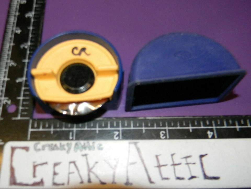 CREATIVE MEMORIES 1 ARABESQUE EDGE FRAYED BLADE REFILL CUTTING SYSTEM CREAKYATTI — 第 1/1 张图片