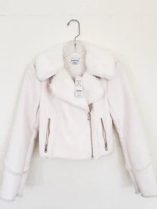 This new  Bebe faux fur jacket is a women’s XS size, stylish and warm. - Picture 1 of 8