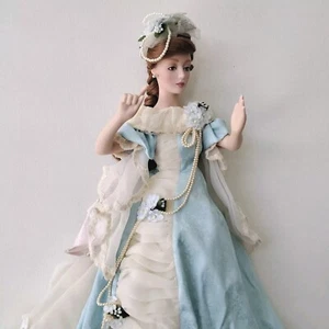 Gloria Vanderbilt Franklin Mint Collector Doll Caroline at the Ball Porcelain - Picture 1 of 17
