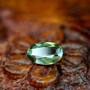 Zertifizierter 1,12ct natürlicher unbeheizter grüner Saphir SI Reinheit Rosenschliff oval 7x5mm - Bild 1 von 4
