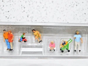 Juego de figuras Preiser 10695 HO 1/87 Family Day Out nuevo en caja - Imagen 1 de 4