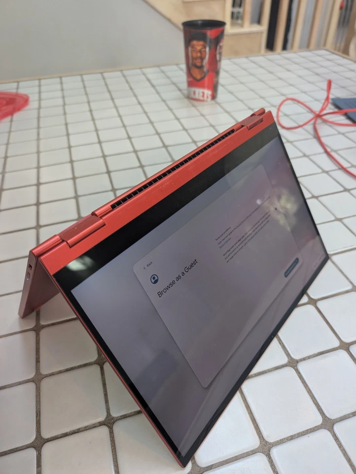 Samsung Galaxy Chromebook 2 XE530QDA - 13.3" Full HD - Intel - 4GB RAM - Valor Foto 1 de 4