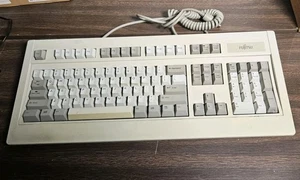 Fujitsu FKB4725 Keyboard N860-4725-T501 Rare Good Condition Ps/2  - Picture 1 of 9