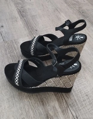 PALLADIUM Sandales Compensées Nu-pieds cuir noir Pointure 38 - Bohème Chic Neuf - Photo 1/4