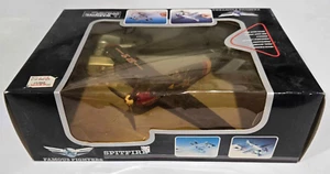 FAMOUS FIGHTERS BF-109 DIE CAST AIRPLANE MODEL 1/48 SCALE NEW IN BOX - Picture 1 of 5