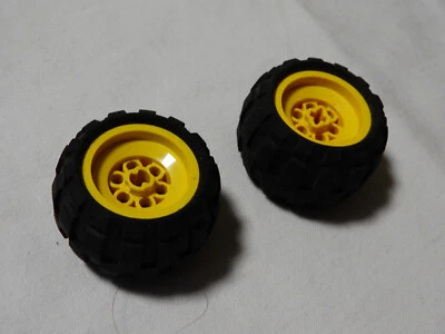 LEGO Reifen - Lego group 43,2 x 28 S (A223) - Bild 1 von 2