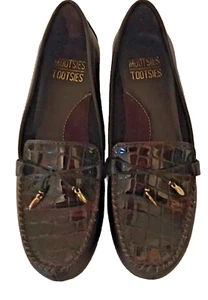 Mootsies Tootsies ~ Loafers size 6.5M Brown womens with tassels & mock croc vamp - Picture 1 of 16
