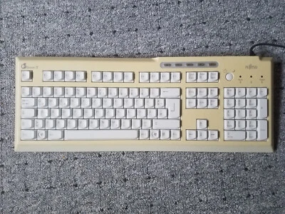 fujitsu tastatur - Bild 1 von 2