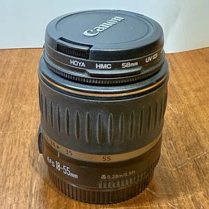 Lente Canon EF-S 18-55 mm f/3,5-5,6 II USM con HOYA HMC 58 mm UV - Imagen 1 de 3