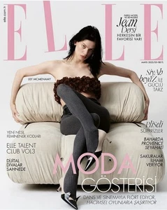 Elle Turkey May 2025 Lily McMenamy - Noel Capri Berry - Mari Lederman - Angèle - Picture 1 of 24
