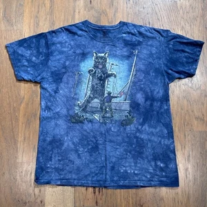 Camisa De Colección The Mountain Para Hombres 2XL Azul Tie Dye Maullido Monstruo Gatito Gráfico - Imagen 1 de 8