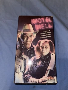 Motel Hell 1980 VHS Tape 1990 MGM Horror Slasher Rory Calhoun Wolfman Jack Film - Picture 1 of 5