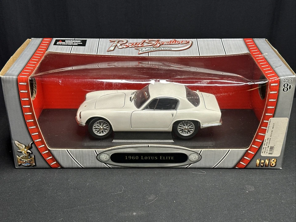 1960 LOTUS ELITE White DIECAST 1:18 Road Signature Yat Ming 92768 - Image 1 of 4