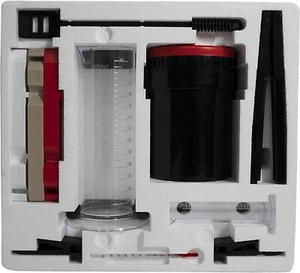 Photographic Darkroom Film & Paper Developing Kit - Picture 1 of 4