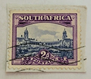 South Africa Postage ~ 2d Purple/Gray ~ Union Buildings ~ Cancelled ~ c.1945 - Picture 1 of 6