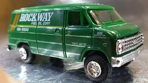 * Trident 90075 Cargo Van Fuel Oil Corr Rockway HO 1:87 Scale Model - Picture 1 of 2