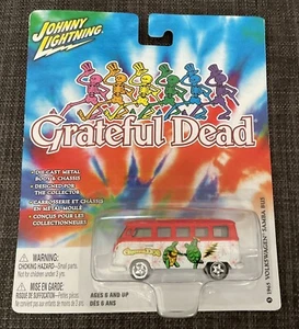 JOHNNY LIGHTNING GRATEFUL DEAD ORANGE WHITE 1965 VOLKSWAGEN SAMBA BUS NIP - Picture 1 of 2