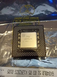 Intel Pentium MMX 200Mhz Processor Socket 7 PC processor - Zdjęcie 1 z 3