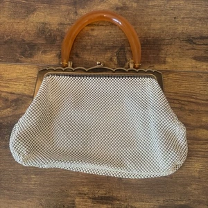 Bolso de Noche Whiting & Davis 2885 Malla Mango Lucite Marco Festoneado EE. UU. - Imagen 1 de 14