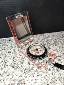 Brújula de campo militar original con espejo y correa brújula DS40 del ejército suizo de colección - Imagen 1 de 20