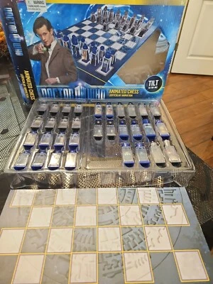 Doctor Who Animated Chess Game 2014 Underground Toys BBC Lenticular Animation  - Image 1 of 4