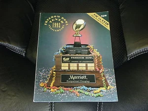 1993 FREEDOM BOWL COLLEGE FOOTBALL PROGRAM USC VS UTAH - Picture 1 of 1
