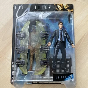 McFarlane Toys Agent Fox Mulder Die X-Akten Serie 1 Fight the Future 1998 Neu im Karton - Bild 1 von 5