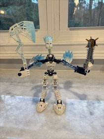 LEGO BIONICLE | Strakk |Set #8982 | 100% Complete w/ Thornax Fruit