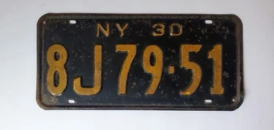 1930 New York License Plate 32 NY Tag  8J79-51 - Image 1 of 2