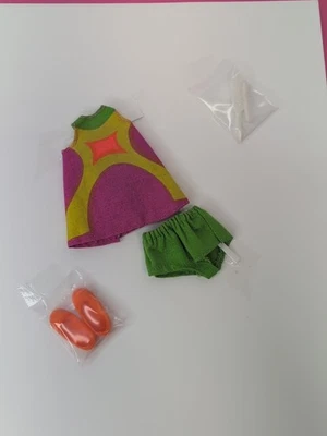 6” Vintage Mattel Barbie Tutti Traje Años 60 "Chris Original Colorido Vestido L154 Foto 1 de 4