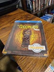 The Goonies Collector Steelbook (Blu-ray) - Picture 1 of 4