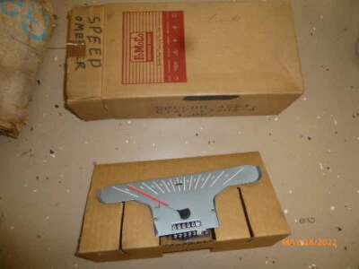 Velocímetro C1AF-17282-A NOS 1961 Ford Galaxie Starliner - Imagem 1 de 3