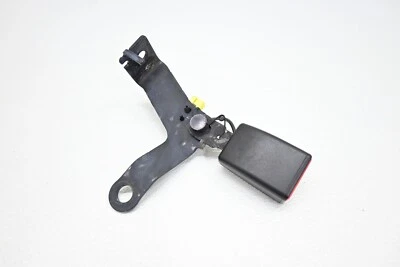 ⭐ 18-23 Volvo Xc60 Rear Right Seat Belt Buckle Latch Receiver Oem - Image 1 of 4