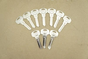 Pack of (10) New Genuine Yale KW1 6-Pin Key Uncut Blanks 068003 Ships FREE - Picture 1 of 4
