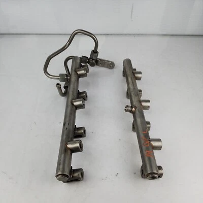 Par de rieles de inyección de combustible V6 2014-2016 para Maserati Quattroporte 3,0 L 000283628 Foto 1 de 4