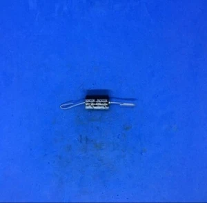 (25pcs) Jackcon NEH1000M25EE CAP-1000MF 25V AXIAL ROHS - Picture 1 of 1