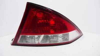 RH Tail Light Slight Crack - Fits Ford Falcon AU 1998-2002 - image 1 of 3