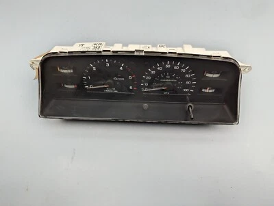 Medidor de velocidad en racimo Toyota Hilux Surf Gen2 1994 Foto 1 de 4