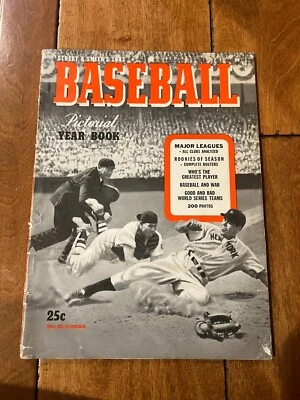 1943 STREET AND SMITH'S BASEBALL PICTORIAL YEAR BOOK - Image 1 of 2