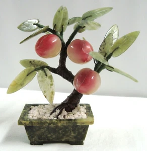 Árbol de melocotón de jade vintage de 5" Feng Shui piedra dura pequeña decoración de plantas frutales - Imagen 1 de 6