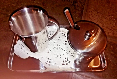 Zucker/Milch Tablett - Set Rostfrei pflegeleicht  Art Deco  Qualität s. Fotos * - Bild 1 von 3